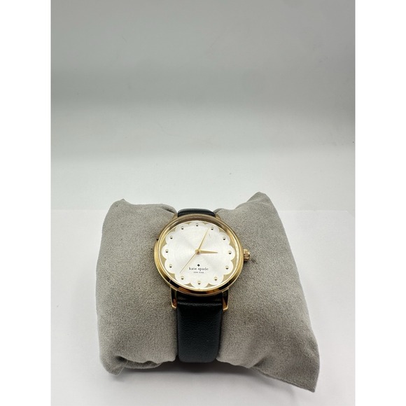 kate spade new york Accessories - Kate Spade Scallop Watch Face Leather Band New York Gold Tone Case